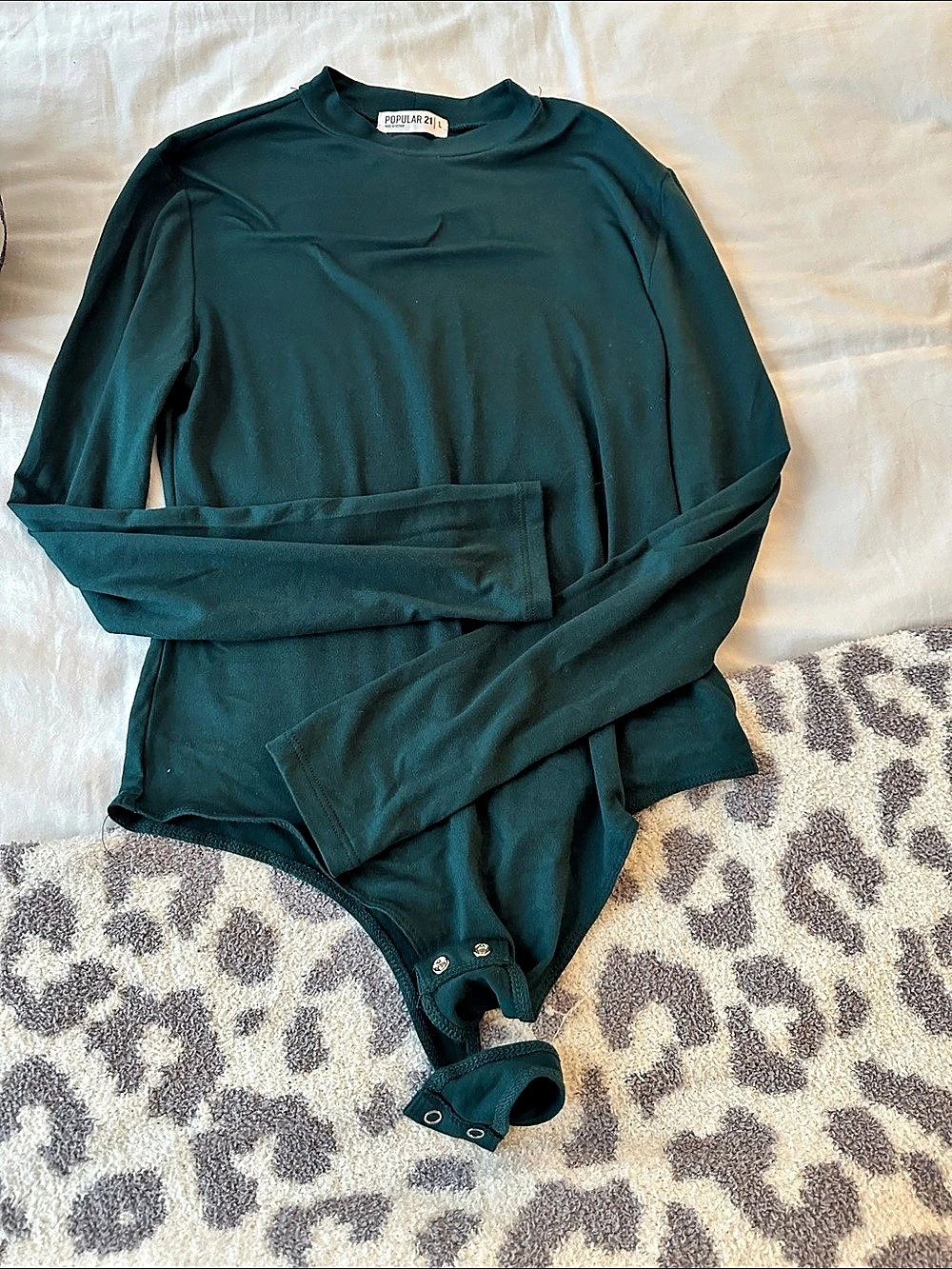 POPULAR 21 Long Sleeve Bodysuit in Green Size Large